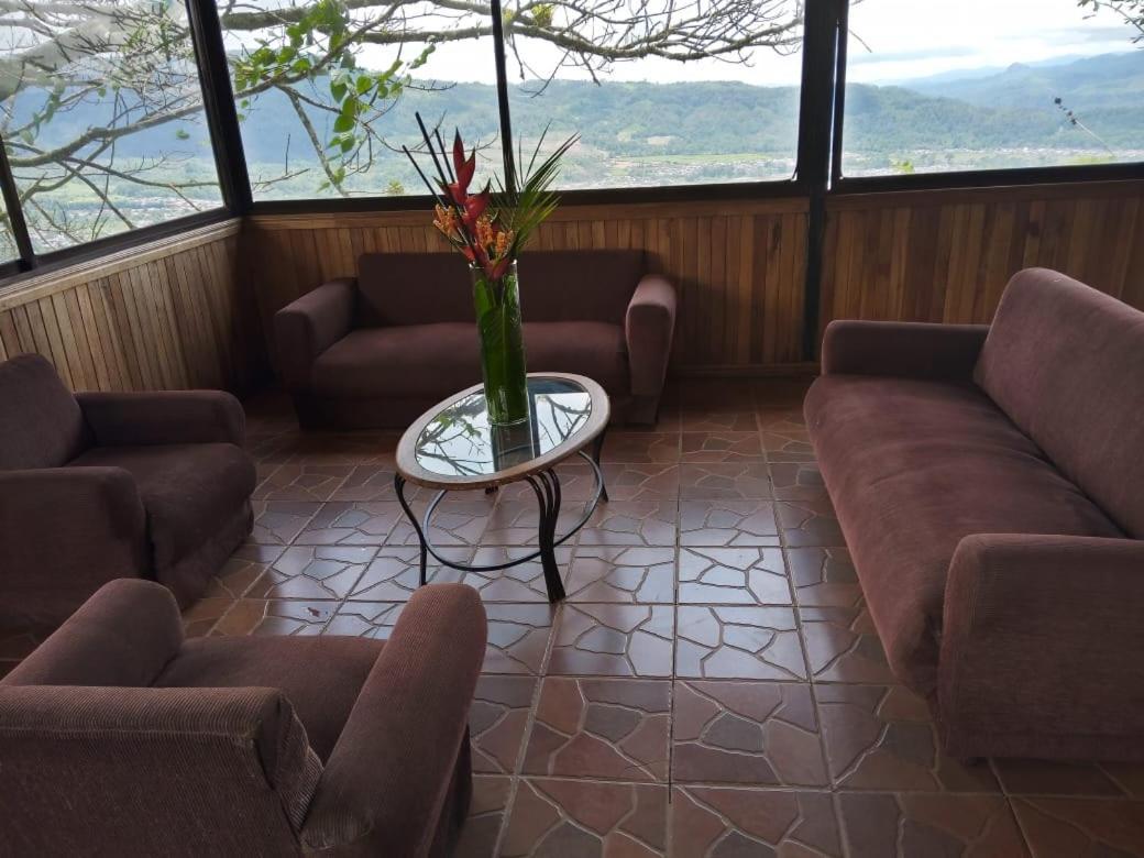 Hotel Green Mountain Turrialba Bagian luar foto